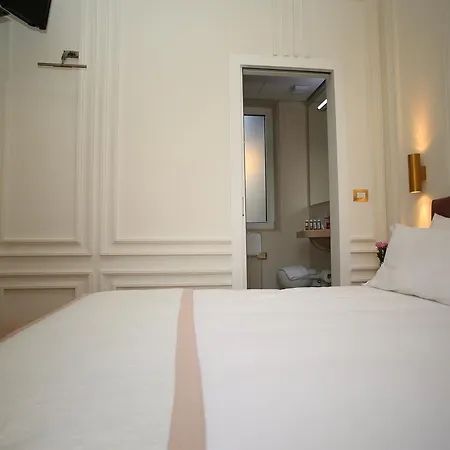 호텔 Neranxi Boutique Hotel - Ish Divina 4*