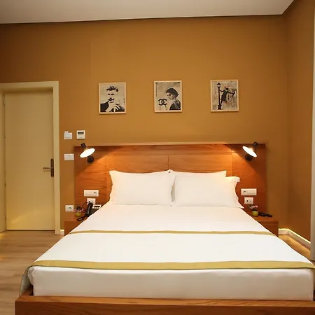 호텔 Neranxi Boutique Hotel - Ish Divina 4*