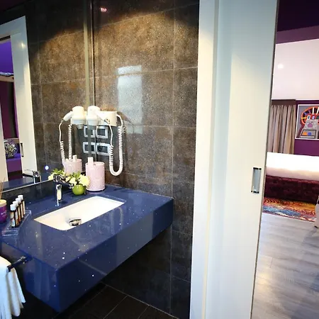 Neranxi Boutique Hotel - Ish Divina 4* 티라나