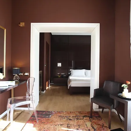Neranxi Boutique Hotel - Ish Divina 티라나