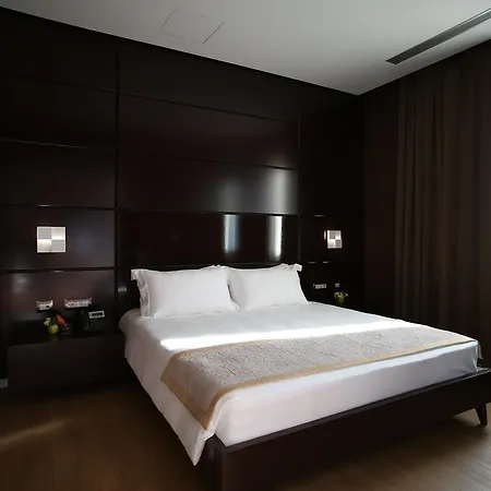 Neranxi Boutique Hotel - Ish Divina 호텔 4*
