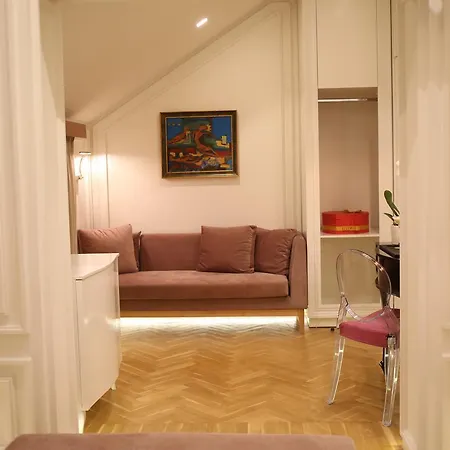 Neranxi Boutique Hotel - Ish Divina Hotel